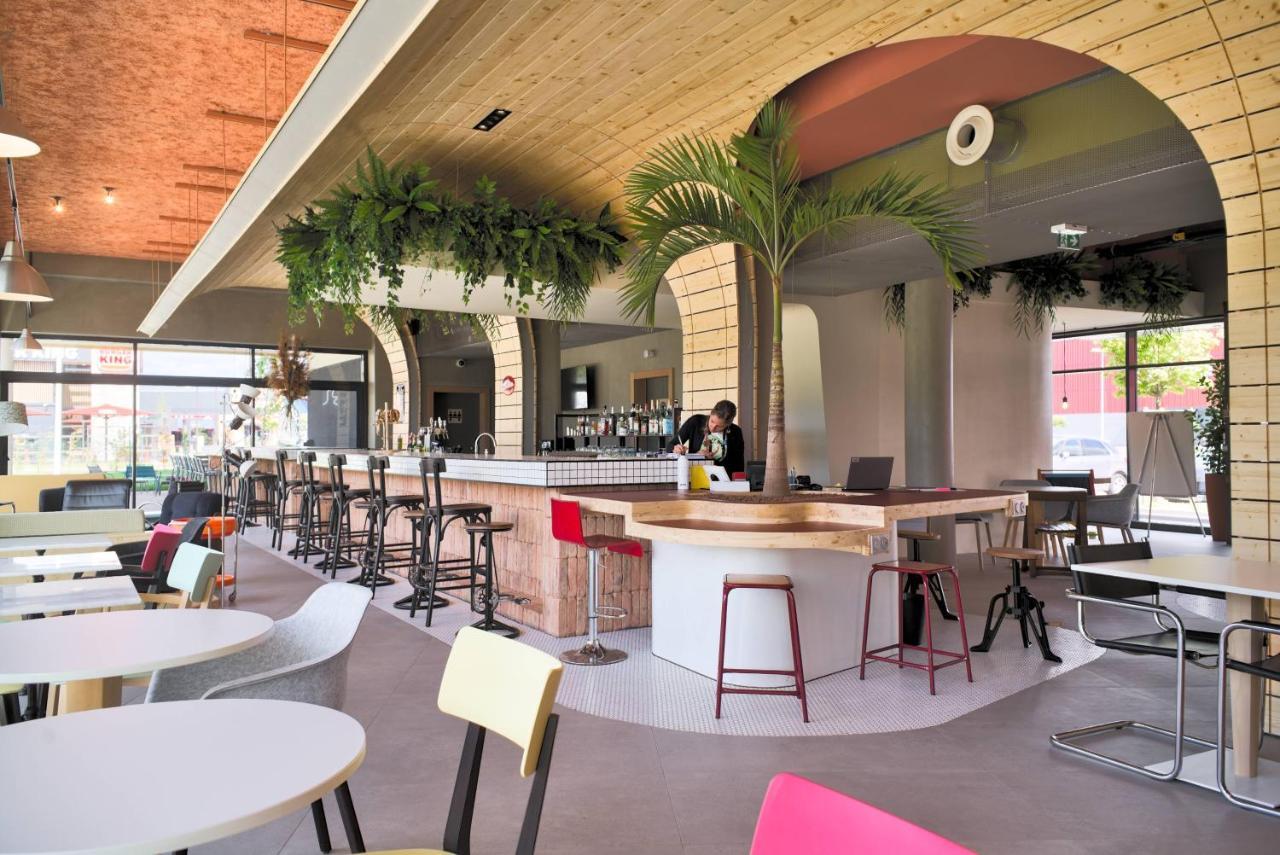 Greet Hotel Cernay Mulhouse Zewnętrze zdjęcie
