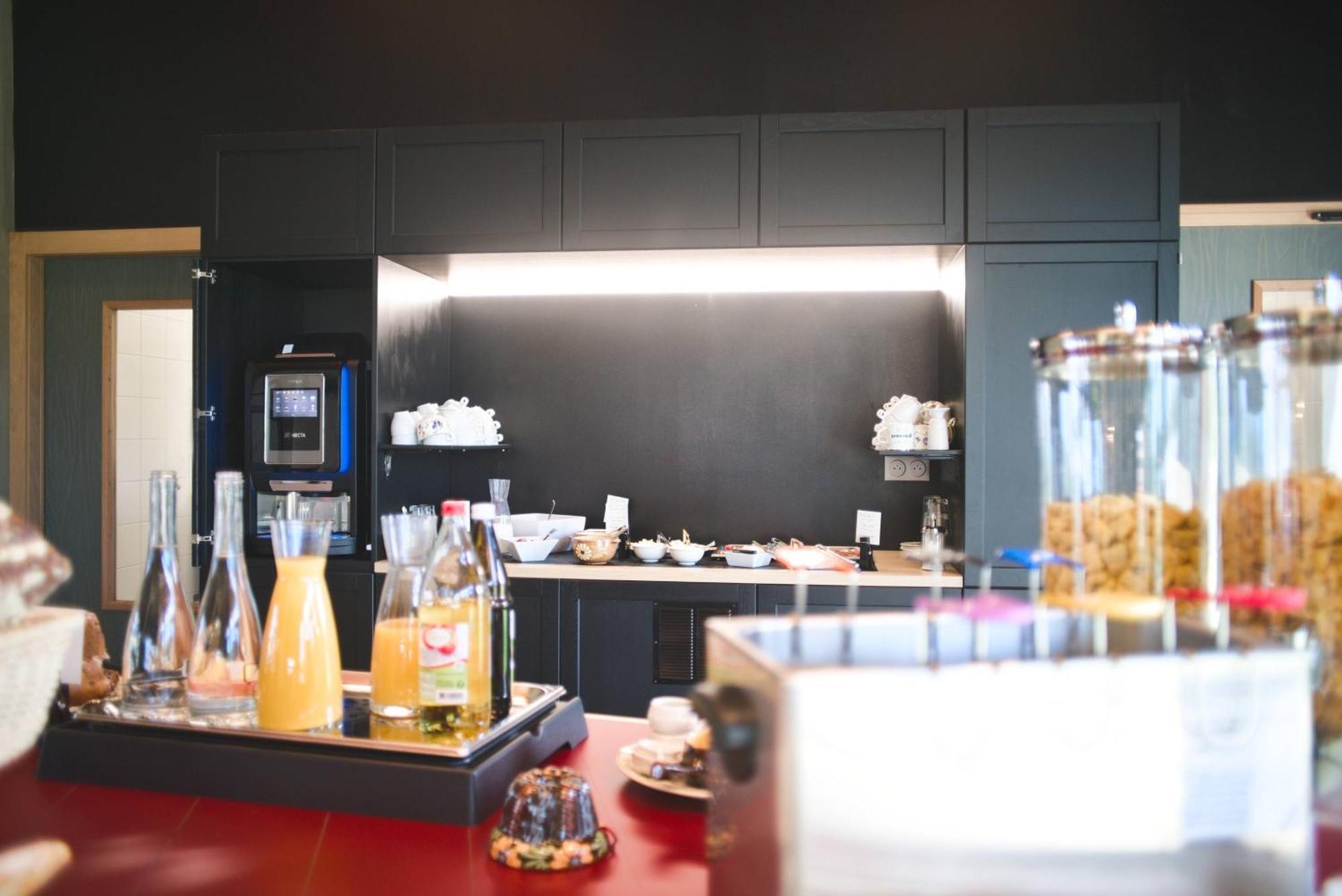 Greet Hotel Cernay Mulhouse Zewnętrze zdjęcie