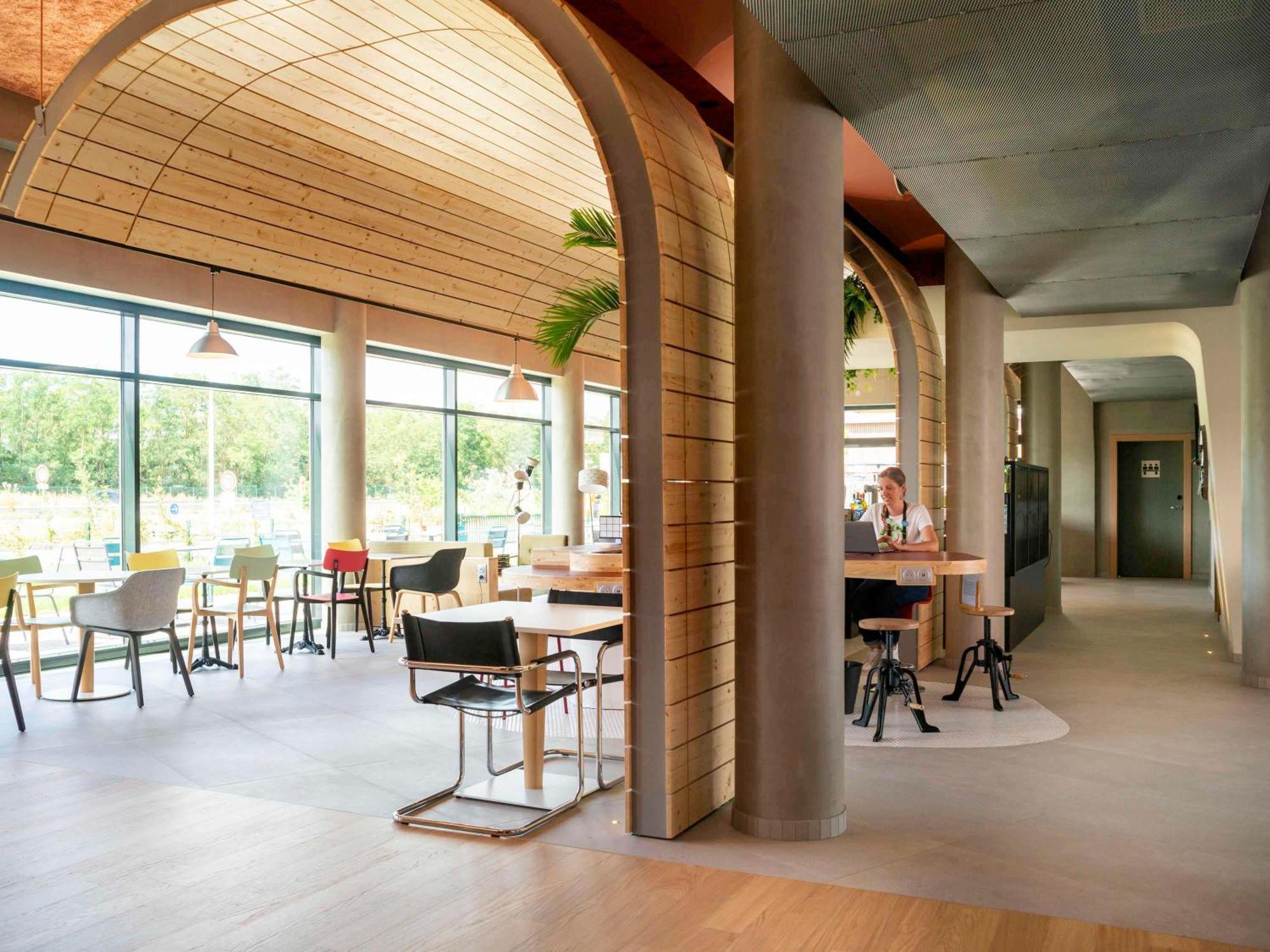 Greet Hotel Cernay Mulhouse Zewnętrze zdjęcie